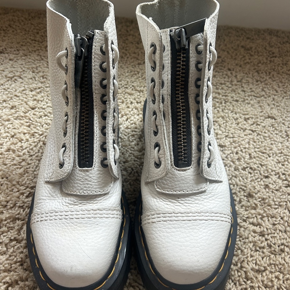 Dr. Martens platform Sinclair Boots